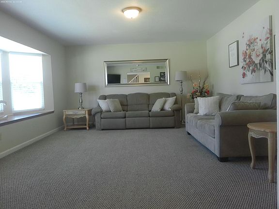 4th image of 6117 Rutland Dr