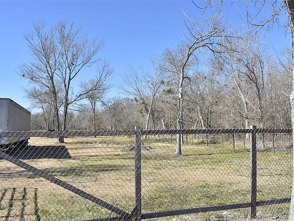 4th image of 8475 Sunny Side Rd