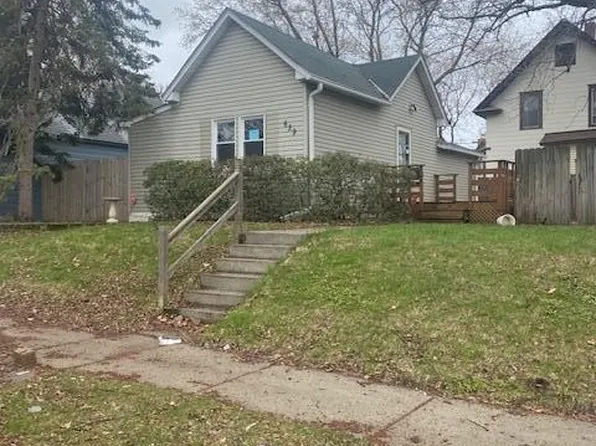 629 Orleans St, Saint Paul, MN 55107