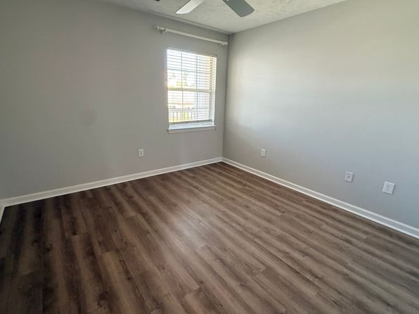 628 Waterway Village Blvd #20-F