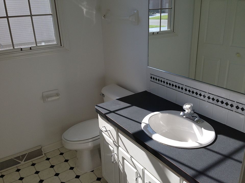 23 Sawgrass Ct, Hamburg, NY 14075 Zillow