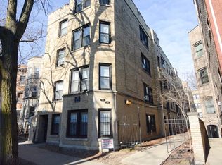 646 W Roscoe St #S3, Chicago, IL 60657