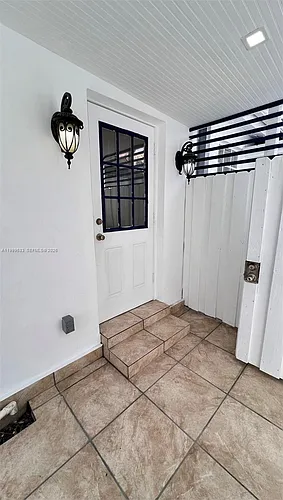 14652 SW 114th Ter Photo 1