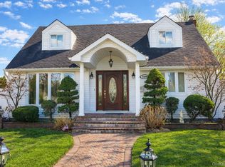 1696 Francis Drive, East Meadow, NY 11554