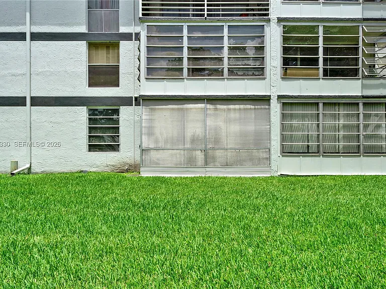 8320 Sands Point Blvd #M107 — Photo 29