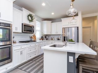 3852 E Sophie Ln, Phoenix, AZ 85042
