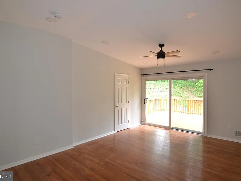 14011 Eagle Ct — Photo 9