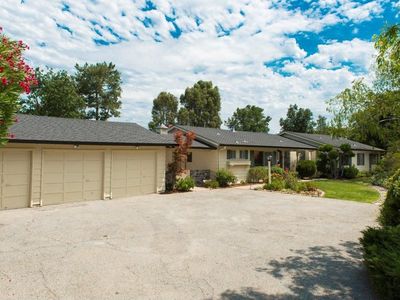 26521 Aric Ln, Los Altos Hills, CA, 94022