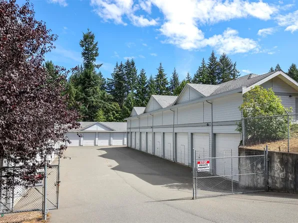 1730 Anderton Rd #8, Comox, BC V9M 3Y6