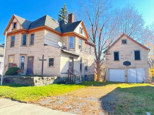 22 N Canal St, Oxford, NY 13830