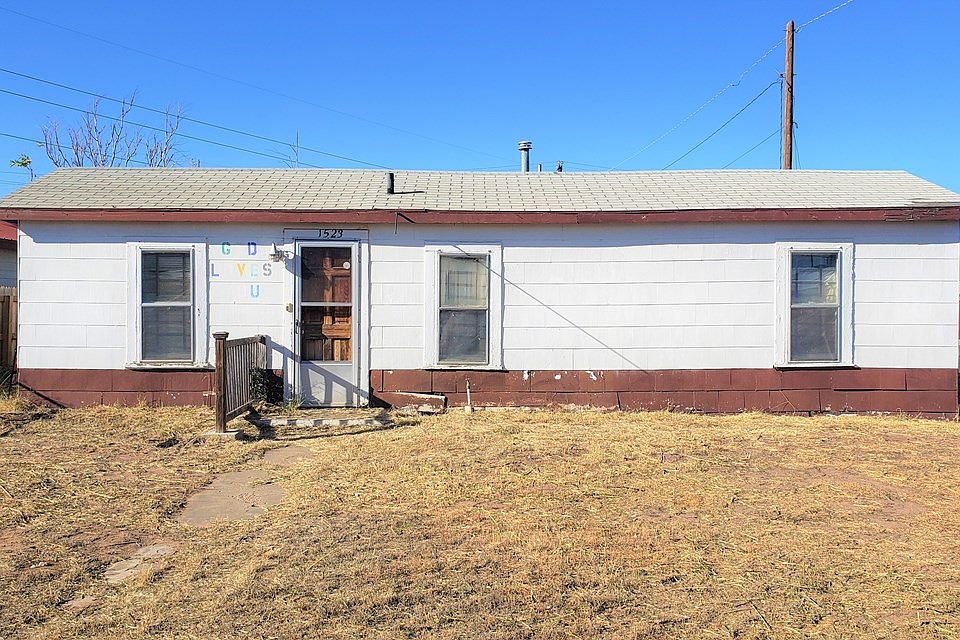 2nd image of 1523 E 6th St