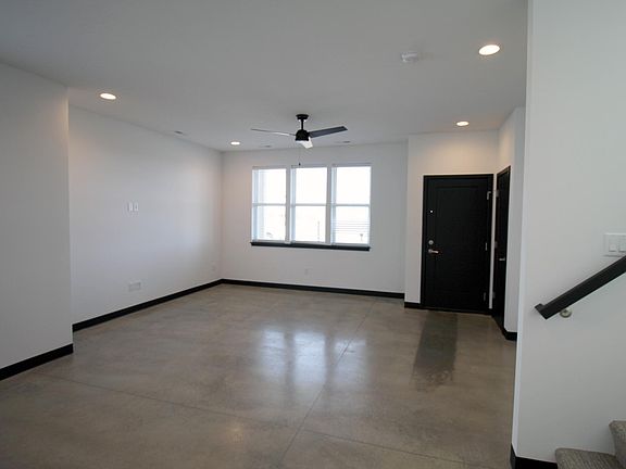 stained concrete flooring