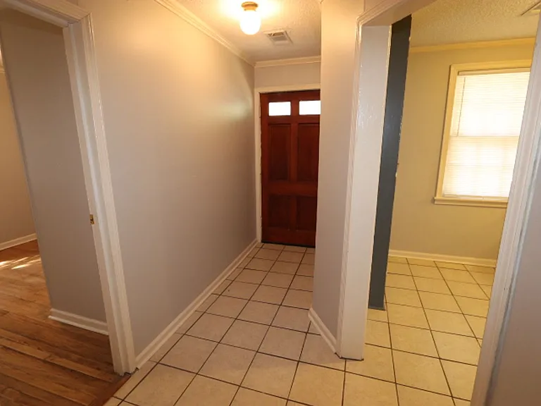 4291 Zelda Ln — Photo 2