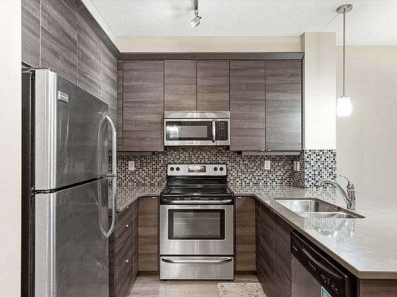 3rd image of 2590 Anderson Way SW #218