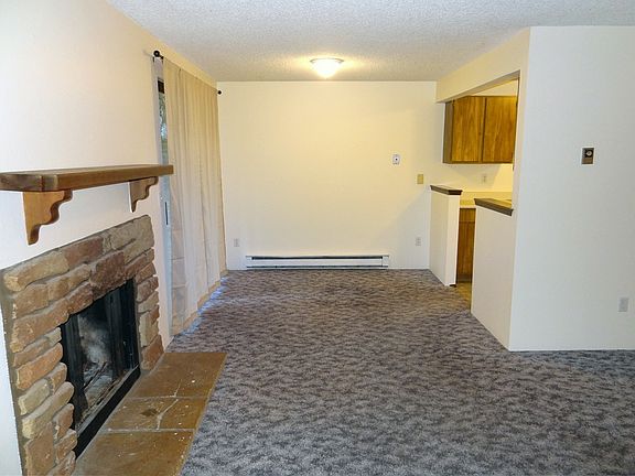 3rd image of 12226 118th Avenue Ct E