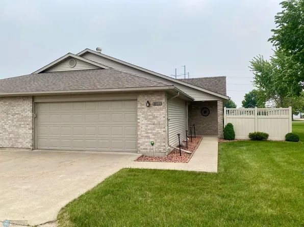 1444 Heatherwood Ct #1, West Fargo, ND 58078