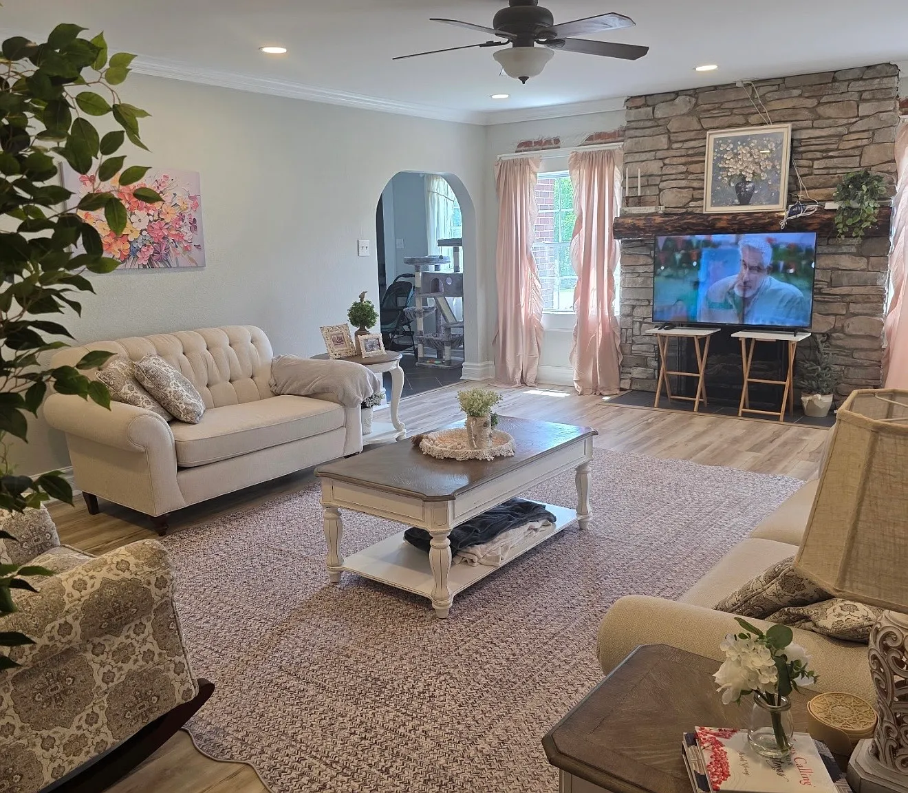 3 bed, 2032 sqft, $1,350 — Photo 4