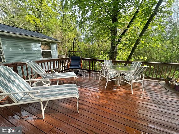 5th image of 413 Blossom Tree Ct