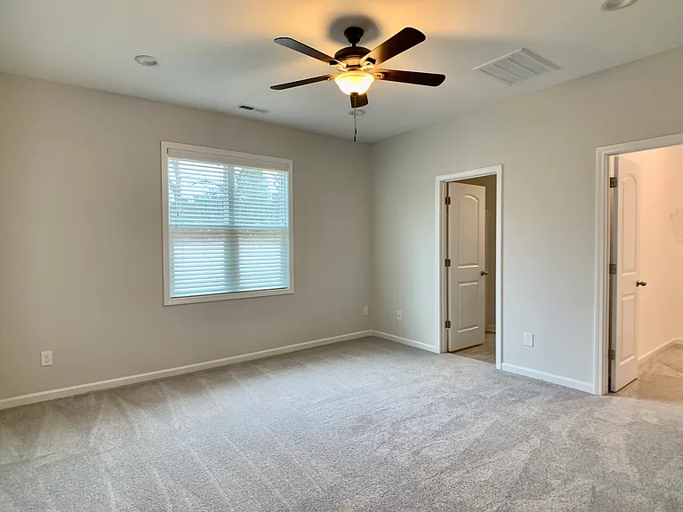 130 Henhouse Ct — Photo 8
