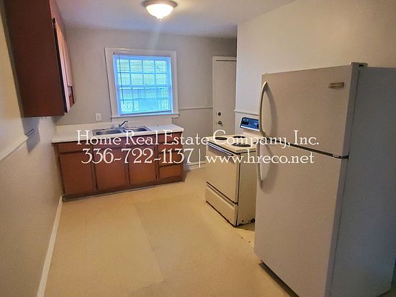 4th image of 421 E 27th St