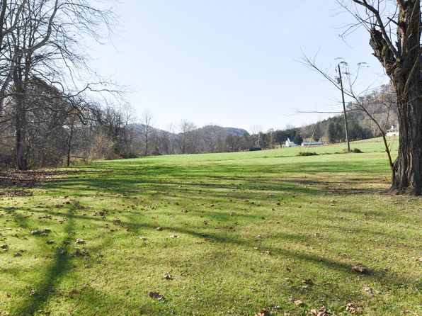 6923 Quicks Run Rd, Vanceburg, KY 41179