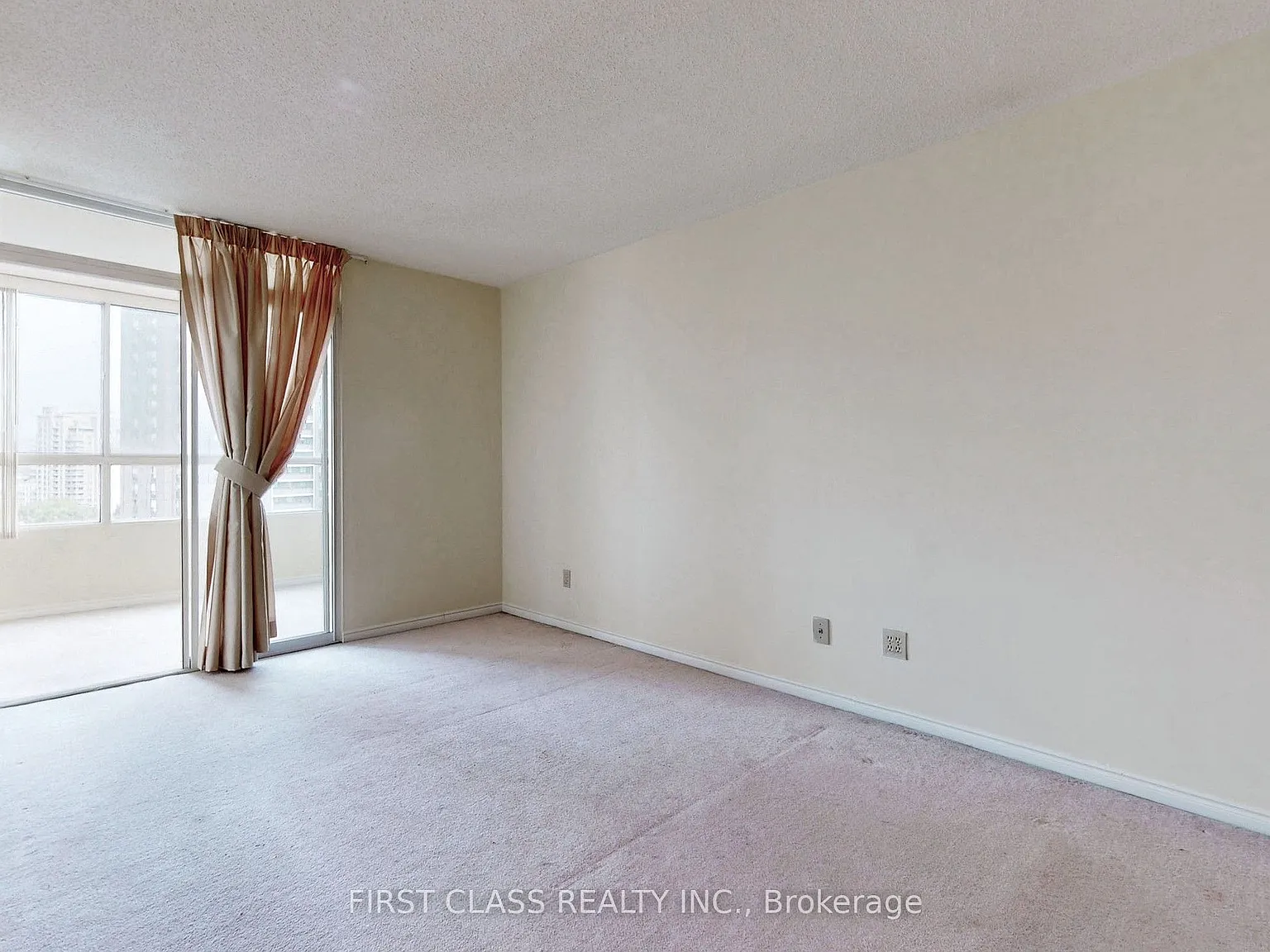 2 bed, $2,200 — Photo 3