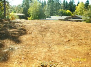 110 Woodcock Ct, Cave Junction, OR 97523