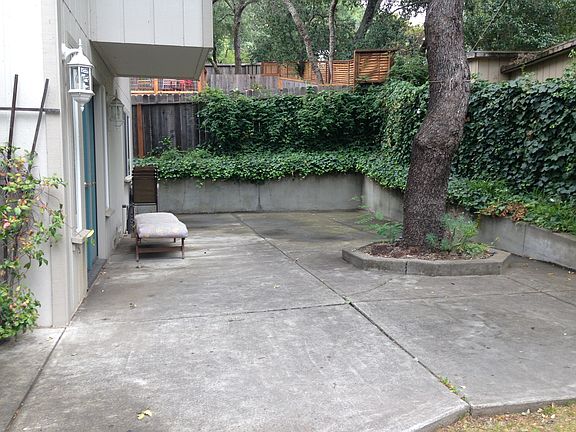 4th image of 140 Theodor Ln
