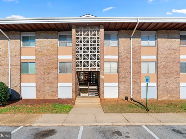 527 Wilson Bridge Dr #6726-A-1, Oxon Hill, MD 20745