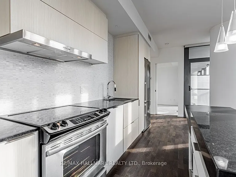 101 Charles St E #1706 — Photo 10