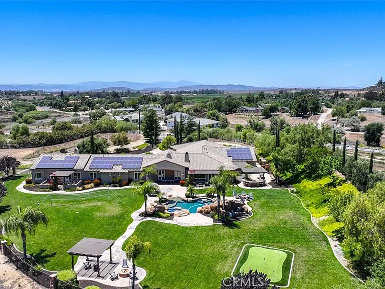 39520 Colleen Way — Photo 7