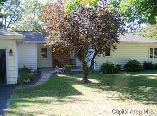 22 Maple Grv, Springfield, IL 62712