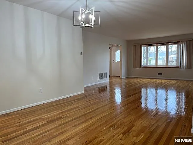 32 Forsythia Ln — Photo 8