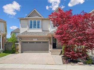707 Commonwealth Cres, Kitchener, ON N2E 4J8