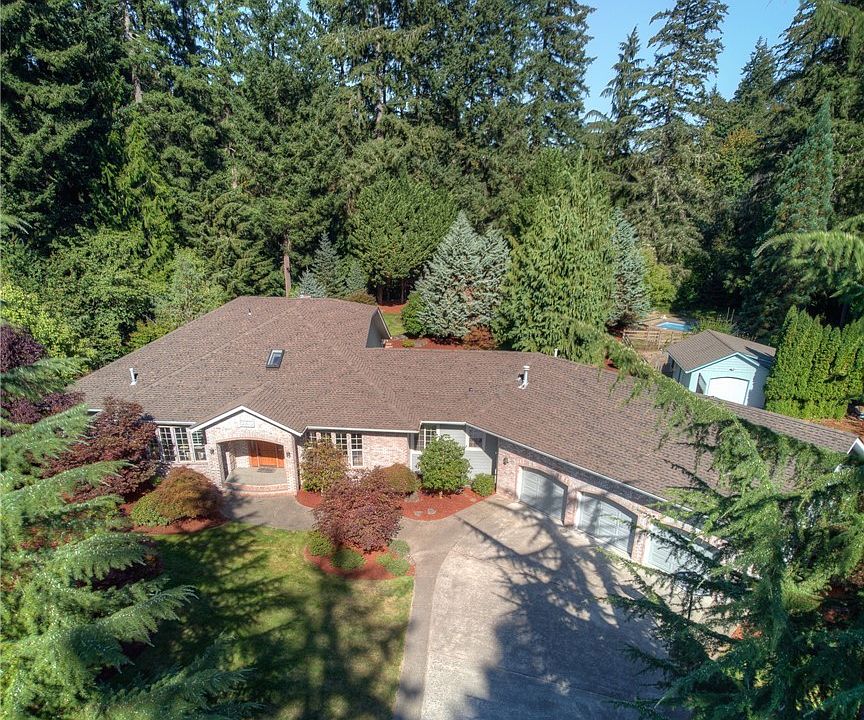 1st image of 3210 71st Dr SE