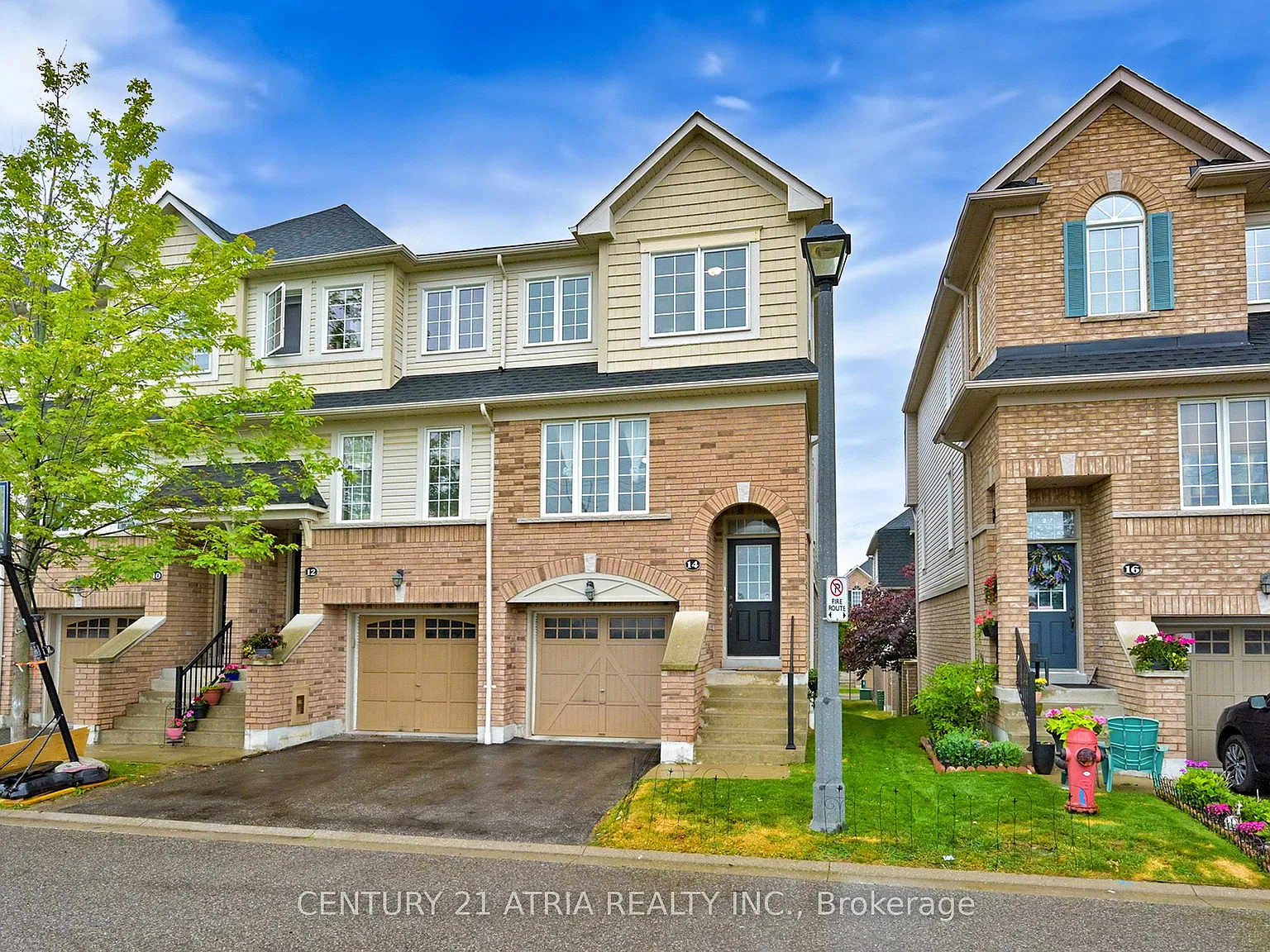 3 bed, $2,950 — Photo 3