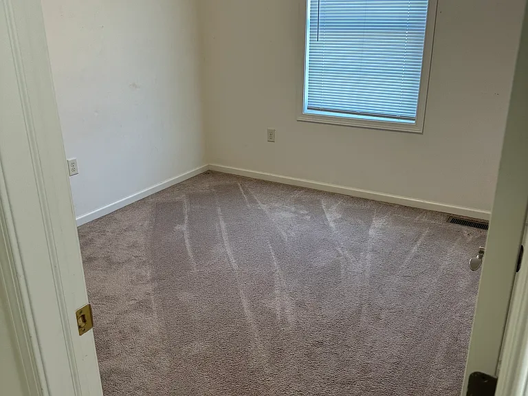 110 Nolan Dr — Photo 10