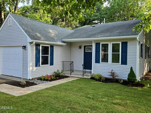 9 Milford Avenue, Whiting, NJ 08759