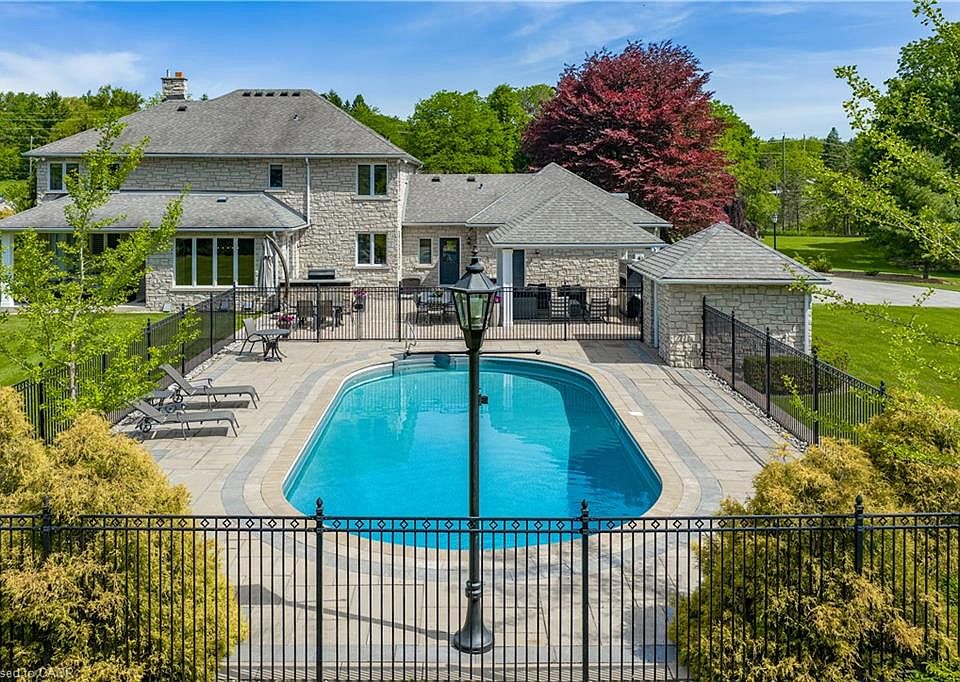 1st image of 938 Governors Rd