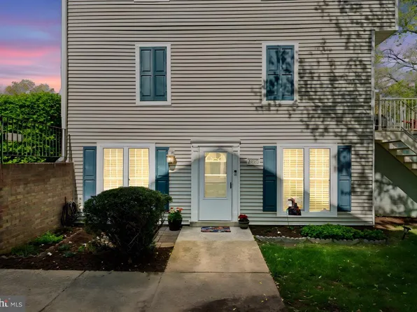 2823 Madeira Ct, Woodbridge, VA 22192