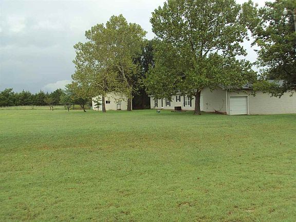 3rd image of 53 Golf Club Dr