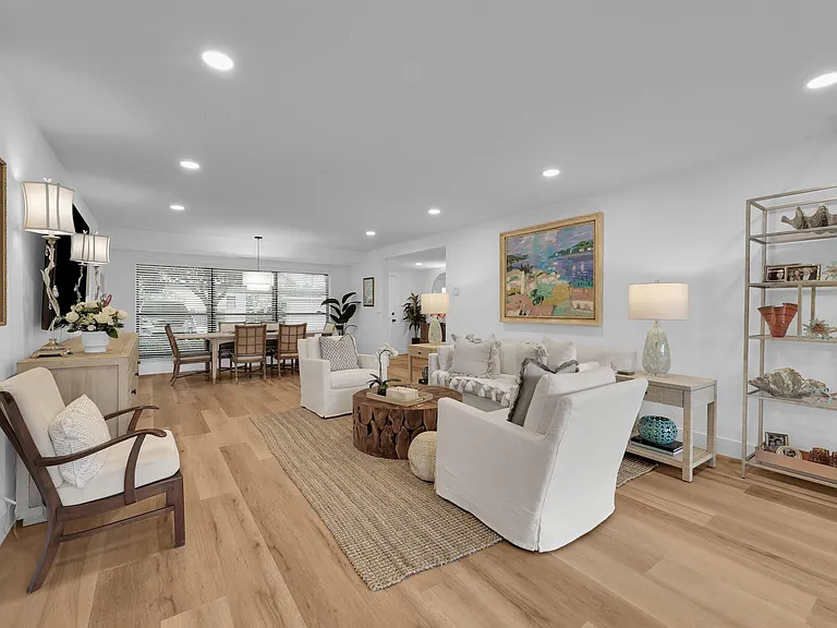 10 SE Turtle Creek Dr #B — Photo 5
