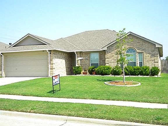2nd image of 317 Hacienda Dr