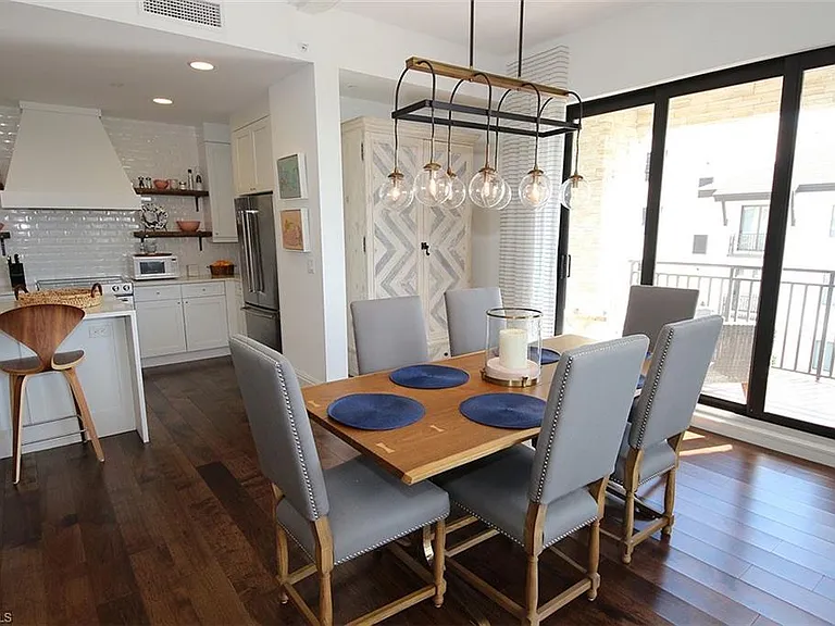 1035 3rd Ave S #411 — Photo 9