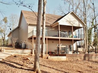 173 Hudgins Lake Rd, Townville, SC 29689