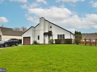 298 Alderfer Rd, Harleysville, PA 19438