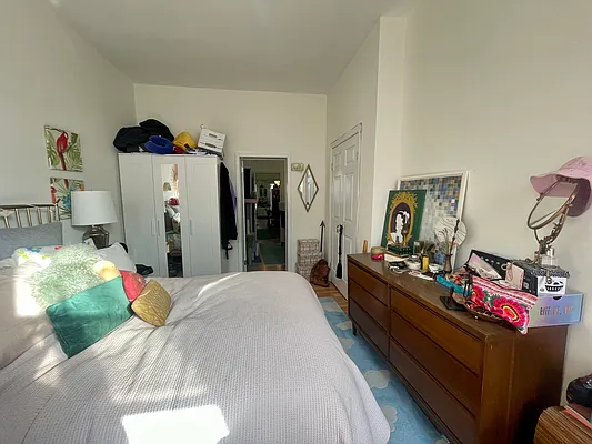 Rented by MySpaceNYC | media 26