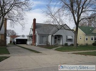 35 Canterbury St SW, Wyoming, MI 49548