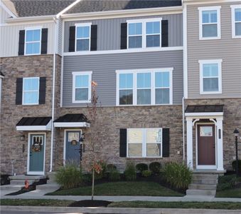 533 Captain Lee Boss Way, Cranberry Township, PA, 16066