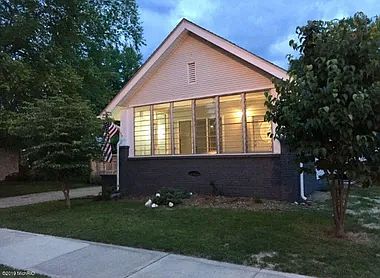 1st image of 13 N 14th St